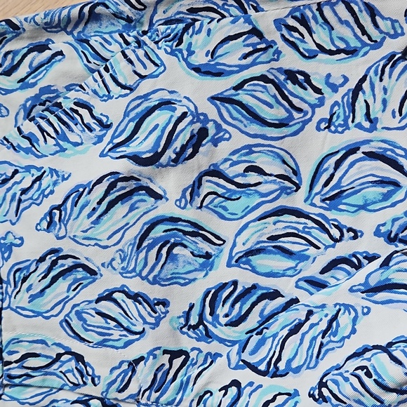 Shorts - Picture 5 of 8